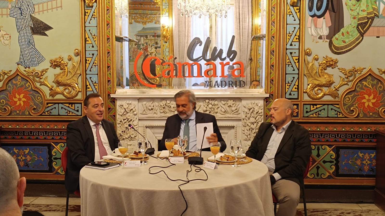 Desayuno Beka y Cámara en el Palacio de Santoña