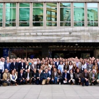 Gestores de negocio reunidos por Ibercaja