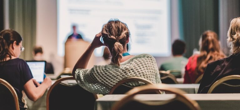 exámenes universitarios y uso de biometría y de IA