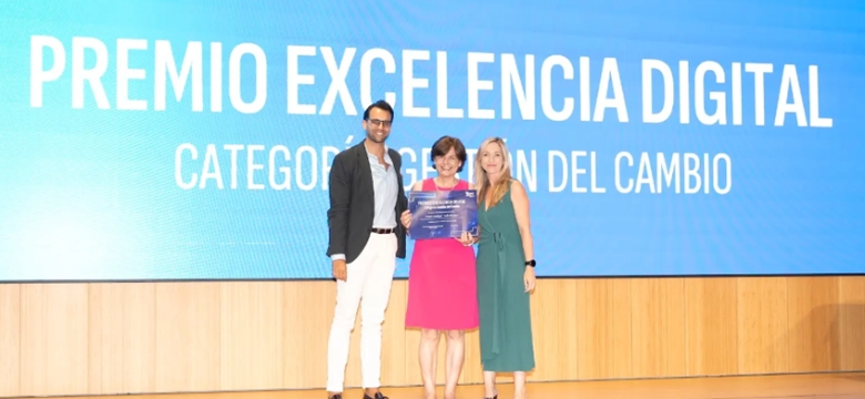 English For Us recibe el premio Excelencia Digital
