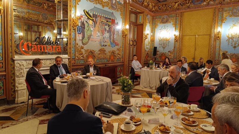 Desayuno Beka y Cámara en el Palacio de Santoña